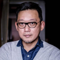 表舅×熊爹主演《敌人》2025-05-16 热门新闻 食物和爱都不可辜负！